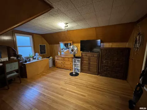 1624 9th St, Moline, IL 61265 photo 14