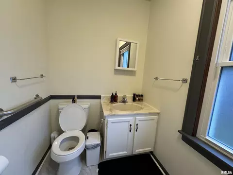 1624 9th St, Moline, IL 61265 photo 17
