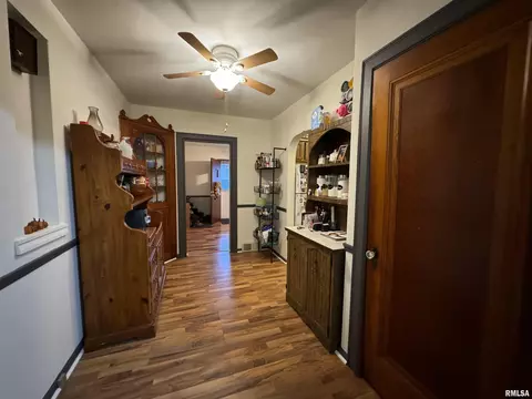 1624 9th St, Moline, IL 61265 photo 6
