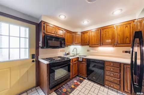 608 N 14th St, Herrin, IL 62948 photo 9