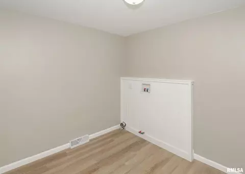 6700 33rd St, Moline, IL 61265 photo 15
