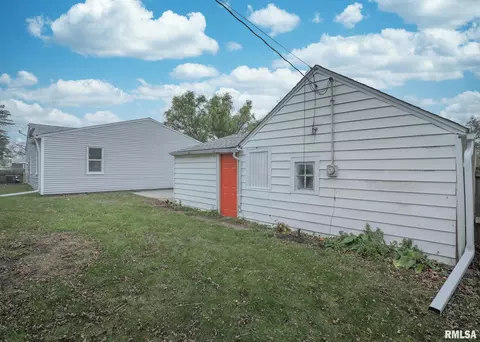 6700 33rd St, Moline, IL 61265 photo 26