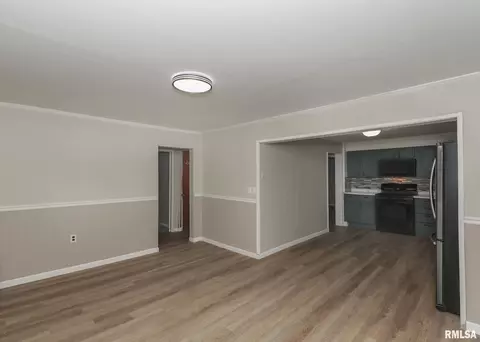 6700 33rd St, Moline, IL 61265 photo 6