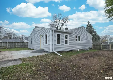 6700 33rd St, Moline, IL 61265 photo 23