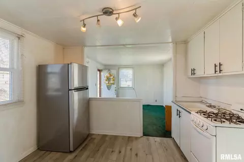 304 5th St, Hampton, IL 61256 photo 10