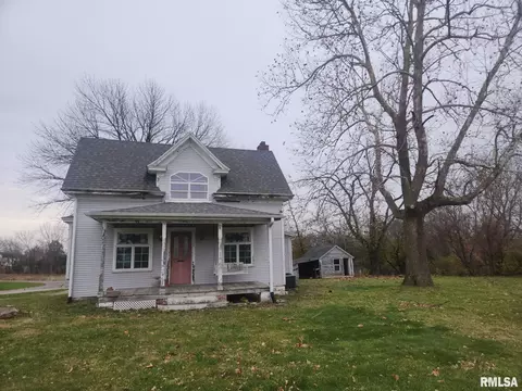 502 S Paulton St, Loraine, IL 62349