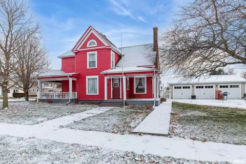 143 E Davis St, Preston, IA 52069