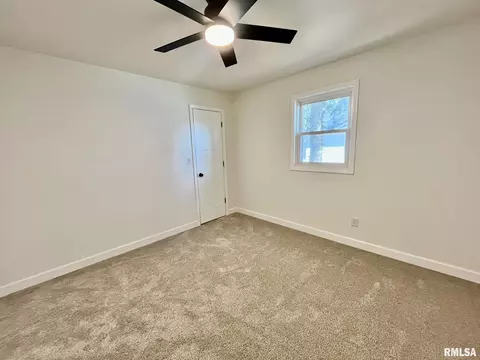 209 W Prairie St, Camp Point, IL 62320 photo 27