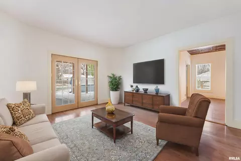 1820 24th Ave, Moline, IL 61265 photo 5
