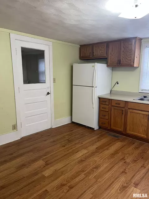 116 S Maple Ave, Kewanee, IL 61443 photo 15