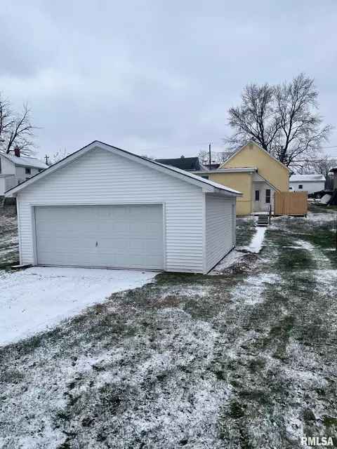 116 S Maple Ave, Kewanee, IL 61443 photo 6