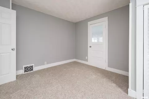 2409 12th Ave, Moline, IL 61265 photo 25