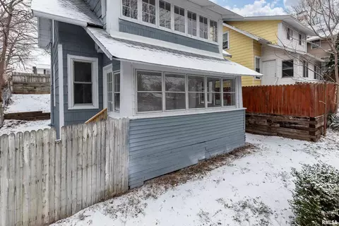 2409 12th Ave, Moline, IL 61265 photo 3