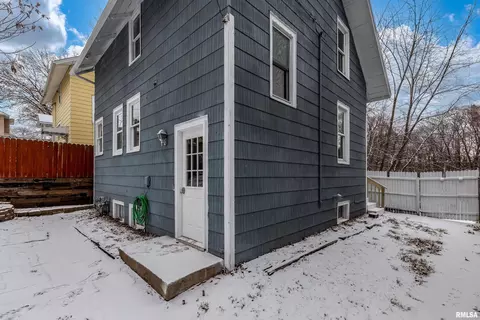 2409 12th Ave, Moline, IL 61265 photo 31