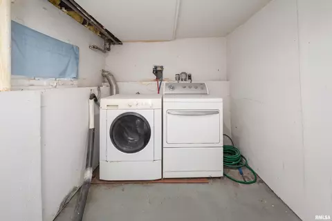 2409 12th Ave, Moline, IL 61265 photo 30