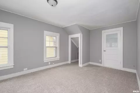 2409 12th Ave, Moline, IL 61265 photo 17