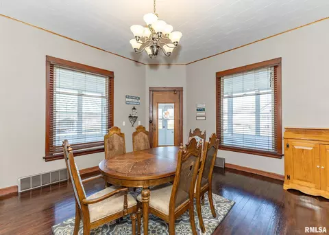 200 E Main St, Joy, IL 61260 photo 4