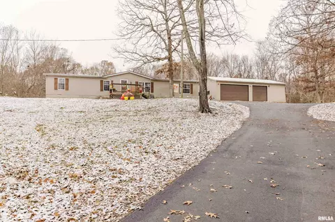 16995 Malone Rd, Thompsonville, IL 62890