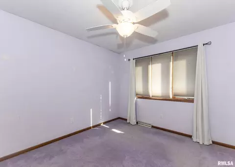 623 12th Ave, Hampton, IL 61256 photo 17