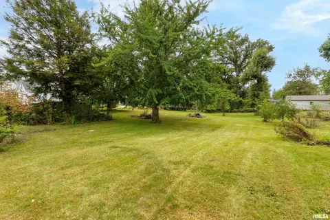 1208 12th St, Viola, IL 61486 photo 32
