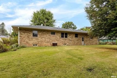 1208 12th St, Viola, IL 61486 photo 34