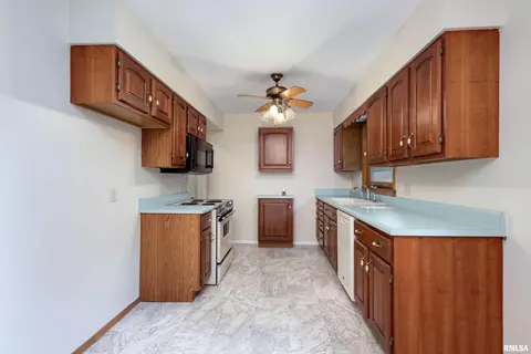 1208 12th St, Viola, IL 61486 photo 12