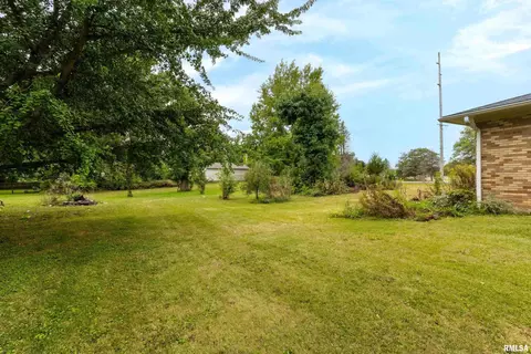 1208 12th St, Viola, IL 61486 photo 33