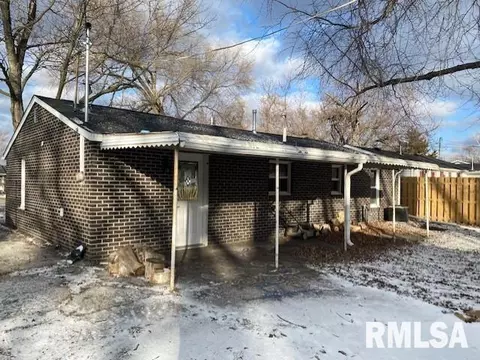 434 14th Ave, Silvis, IL 61282 photo 3