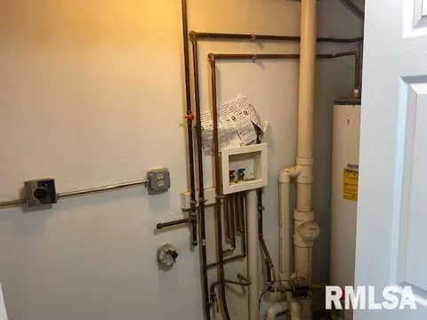 434 14th Ave, Silvis, IL 61282 photo 11