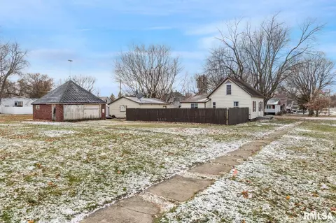 301 E Walnut St, Sheffield, IL 61361 photo 20