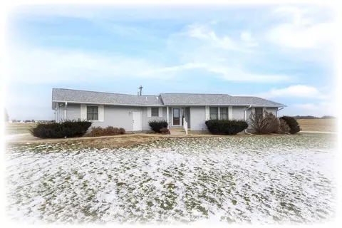 16346 E 1500 St, Geneseo, IL 61254