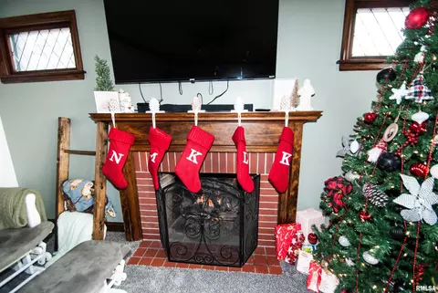 525 22nd Ave, Moline, IL 61265 photo 4