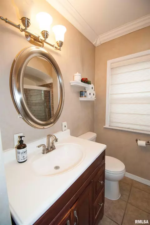 525 22nd Ave, Moline, IL 61265 photo 14