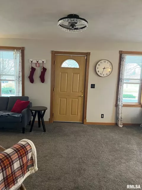 249 Dwight St, Kewanee, IL 61443 photo 6