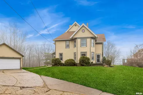 643 W Lincolnway Rd, Morrison, IL 61270 photo 3