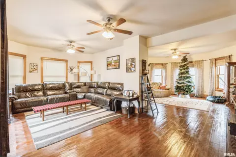 643 W Lincolnway Rd, Morrison, IL 61270 photo 10