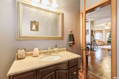 643 W Lincolnway Rd, Morrison, IL 61270 photo 17