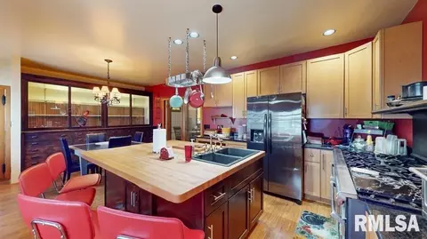1200 2nd Ave, Silvis, IL 61282 photo 11