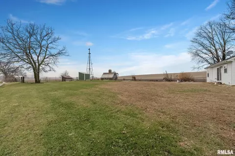 1192 90th St, Joy, IL 61260 photo 18