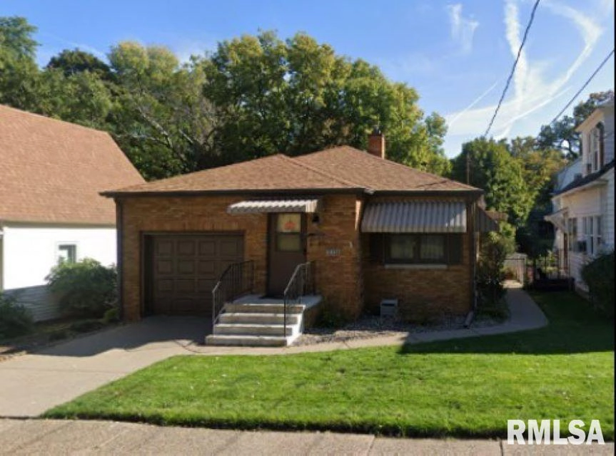 1132 26th St, Moline, IL 61265 photo 1