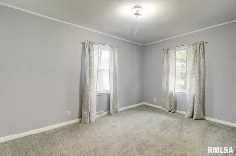 10 N 6th St, Fulton, IL 61252 photo 8