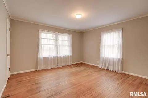 10 N 6th St, Fulton, IL 61252 photo 6