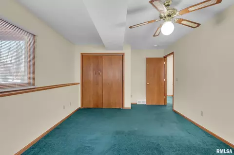 1509 36th Ave, Moline, IL 61265 photo 24