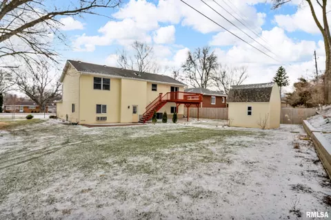1509 36th Ave, Moline, IL 61265 photo 4