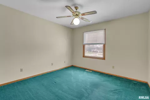 1509 36th Ave, Moline, IL 61265 photo 14
