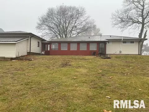 618 Genesee Ave, Morrison, IL 61270 photo 4