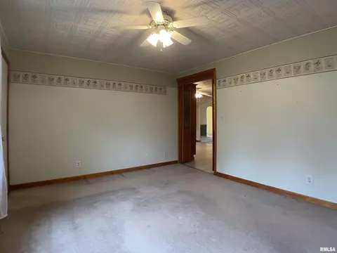 2401 48th St, Moline, IL 61265 photo 23