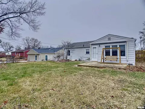 2401 48th St, Moline, IL 61265 photo 28