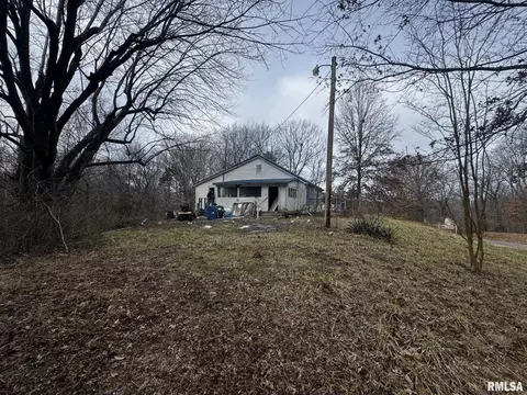 465 Old Brick Rd, Murphysboro, IL 62966