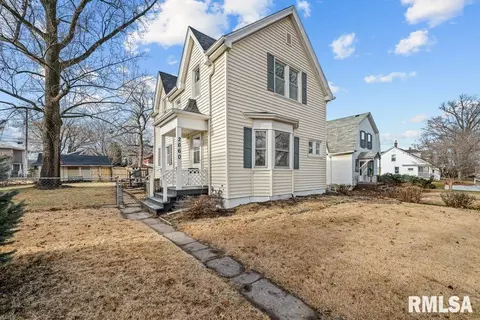 2660 Fair Ave, Davenport, IA 52803